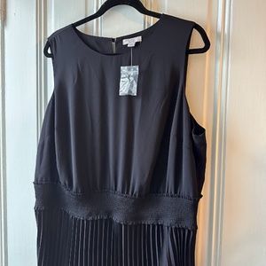 Croft & Barrow Women's Black Sleeveless Dress with Pleated Skirt Size 1X